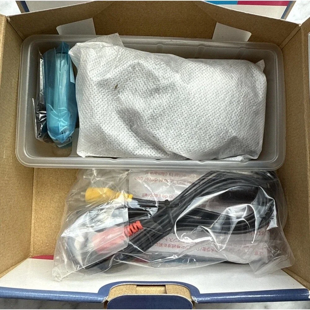NEW Canon PowerShot SX230 HS 12.1 Digital Camera Open Box